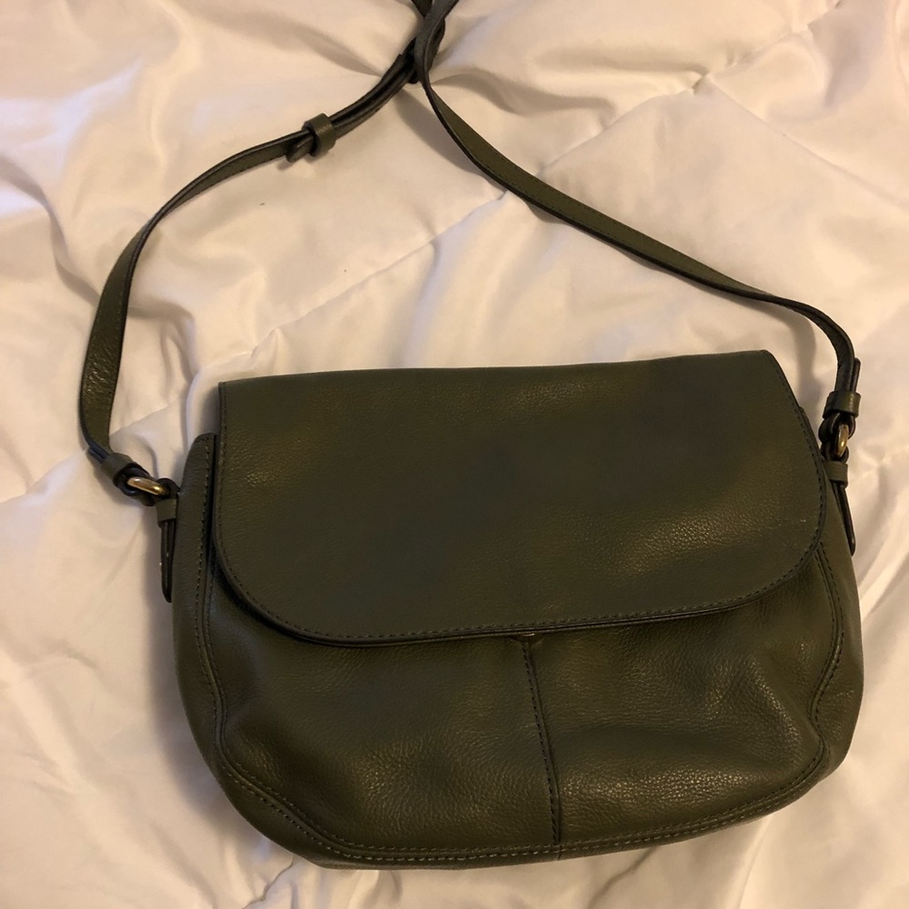 Fossil olive crossbody purse